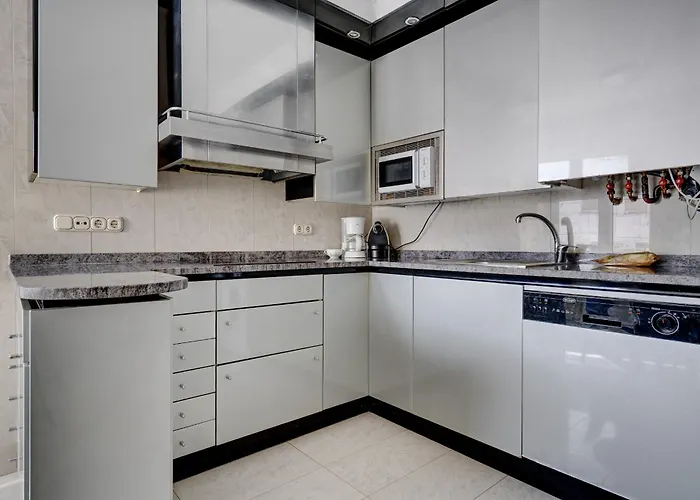 Ulia By Sanse Holidays