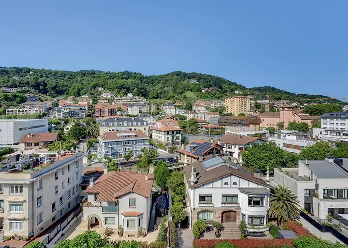 Ulia By Sanse Holidays Апартаменти