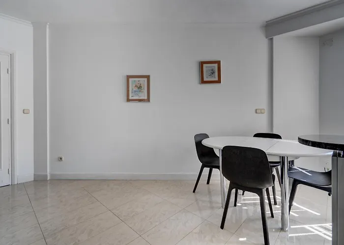 Ulia By Sanse Holidays Апартаменти *