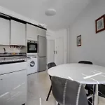 Ulia By Sanse Holidays Appartement